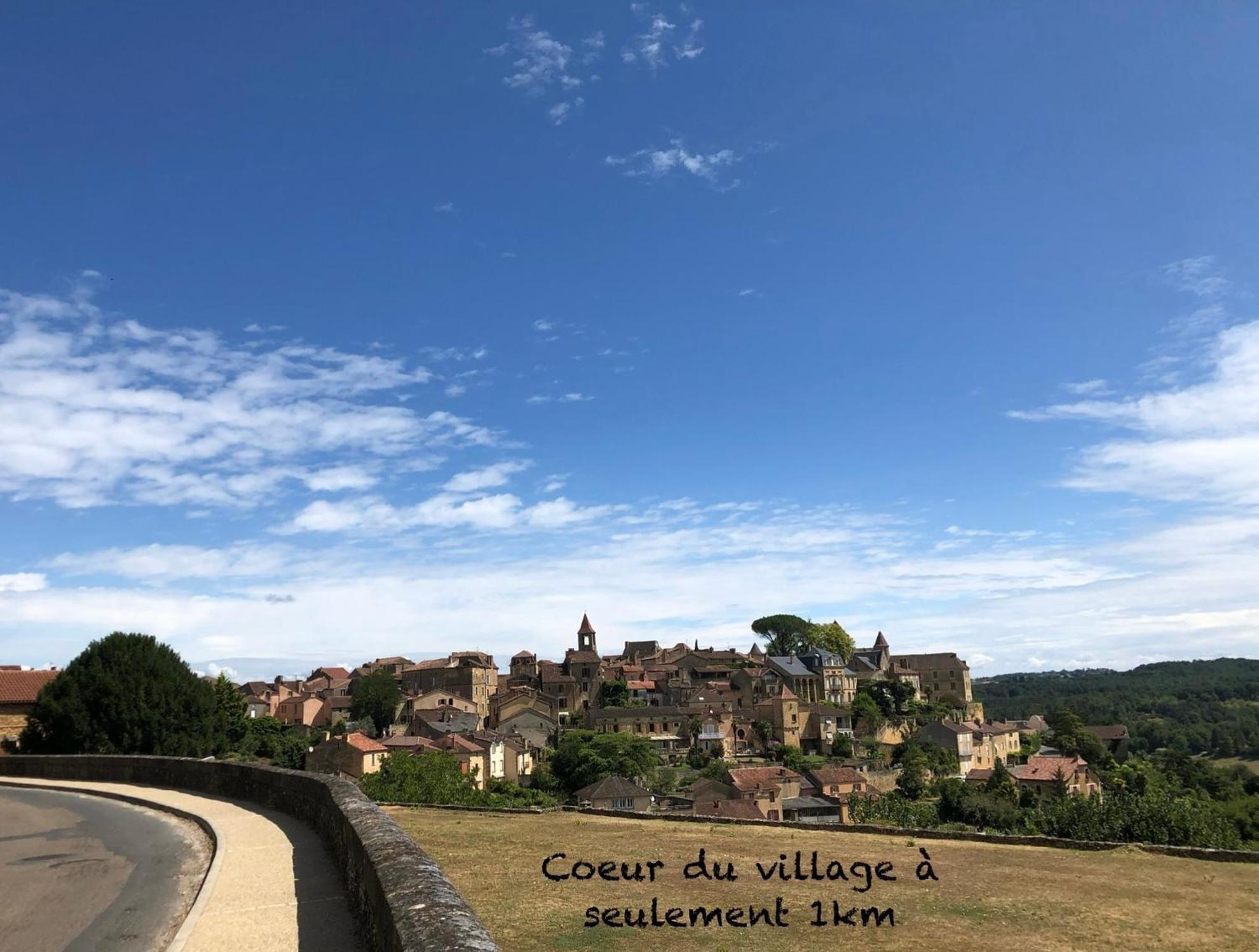 Au Lilas Rose Maison Entre Campagne Et Village Belvès Buitenkant foto